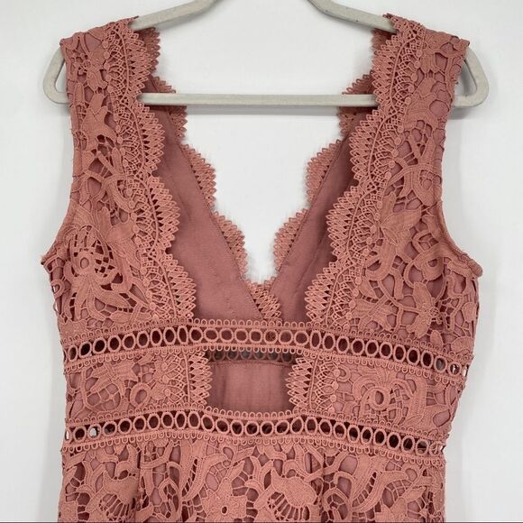 J.O.A. Lace Floral Cutout Open V-neckline Scallop Hem Mini Dress - Picture 7 of 13